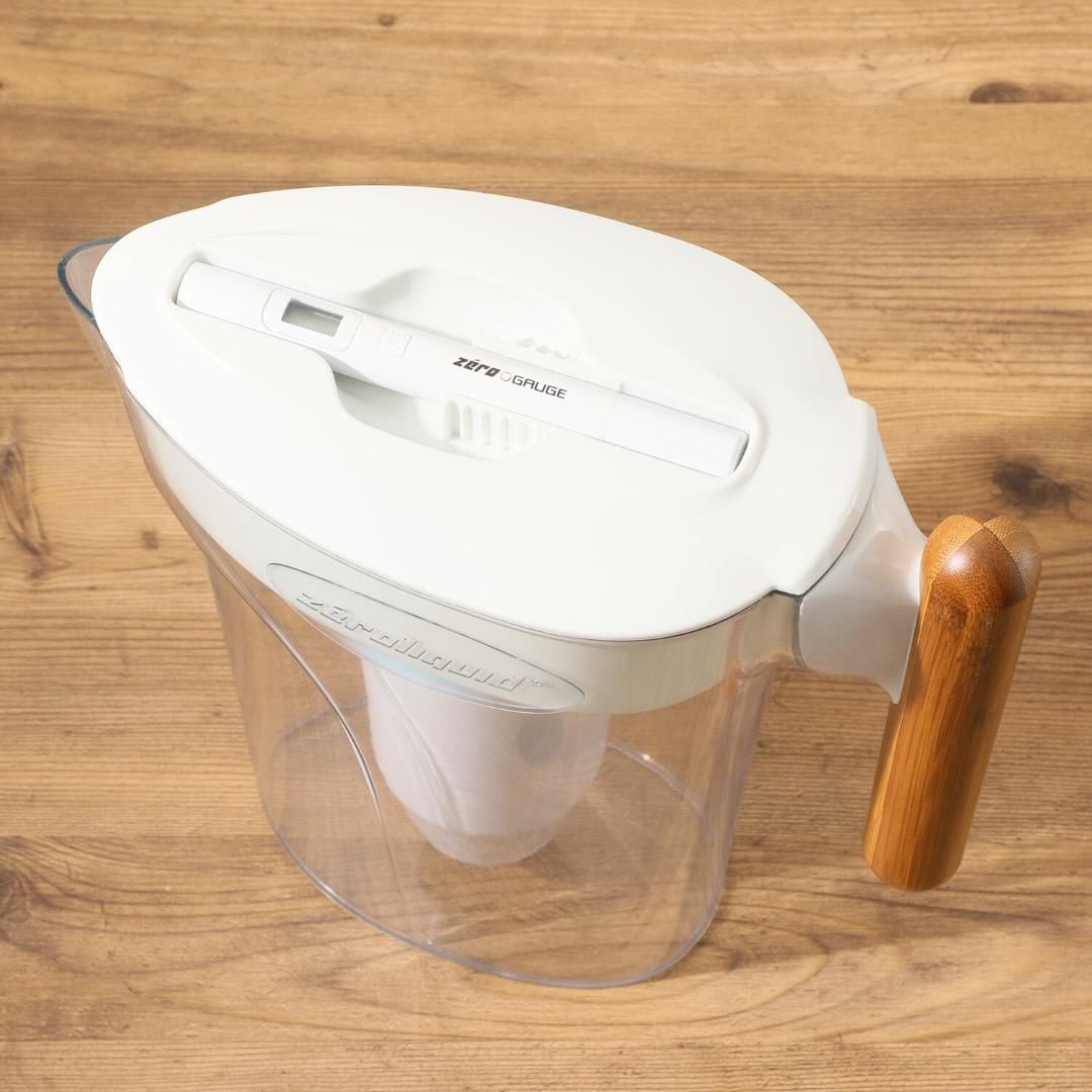 ＺＥＲＯピッチャー＊６層浄水フィルター搭載 素材の味を引き立てる純水を