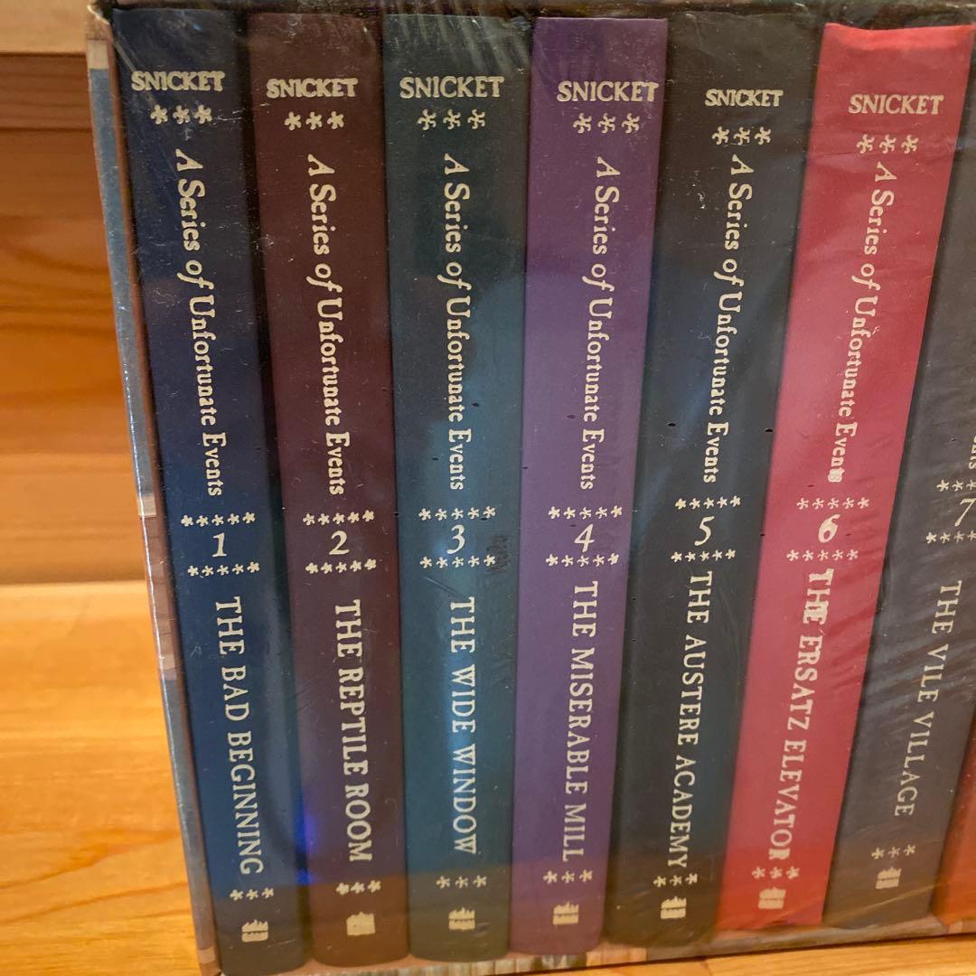 A Series of Unfortunate Events: 1-13 洋書