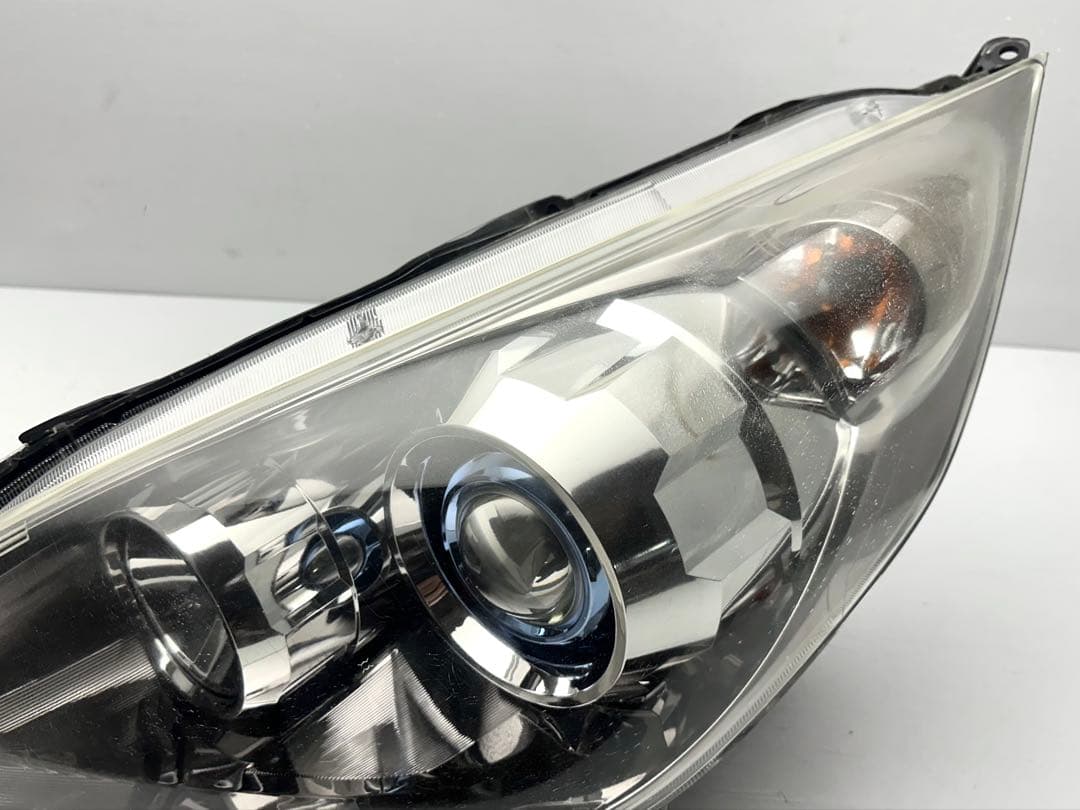 ホンダ ステップワゴン ヘッドライト KOITO 100-22594 HID