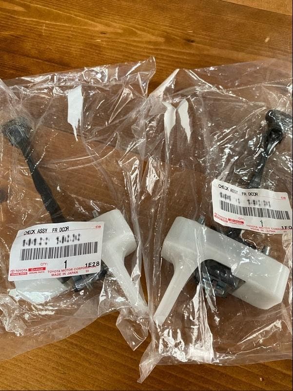 ハイエース 200系 純正 フロントドアチェック ２段階ストッパー 左右 流用品
