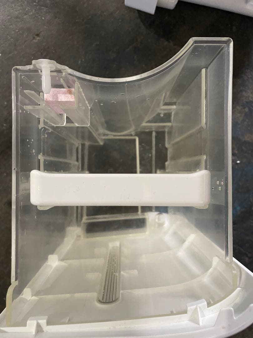 2021年製 SHARP 除湿機 CV-N71-W ①