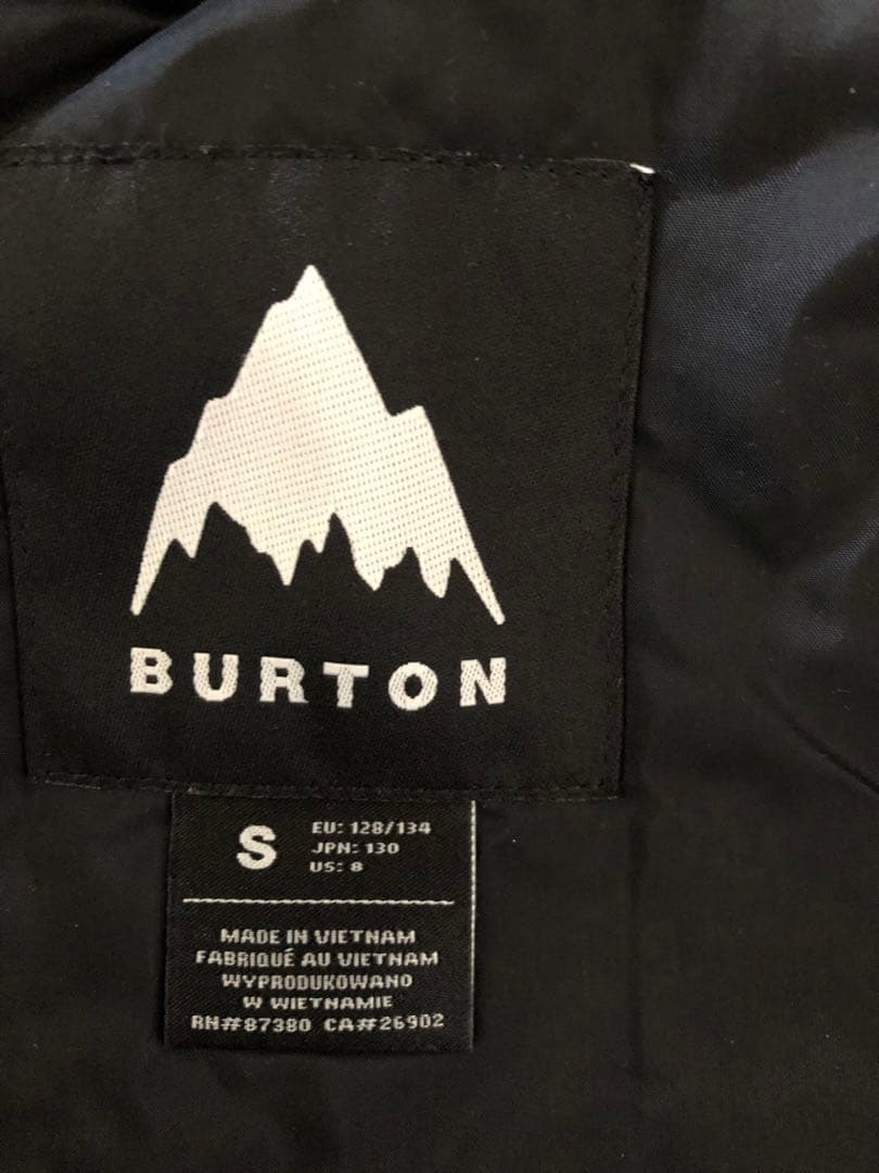 BURTON 子ども用スノーボードウェアセット　130