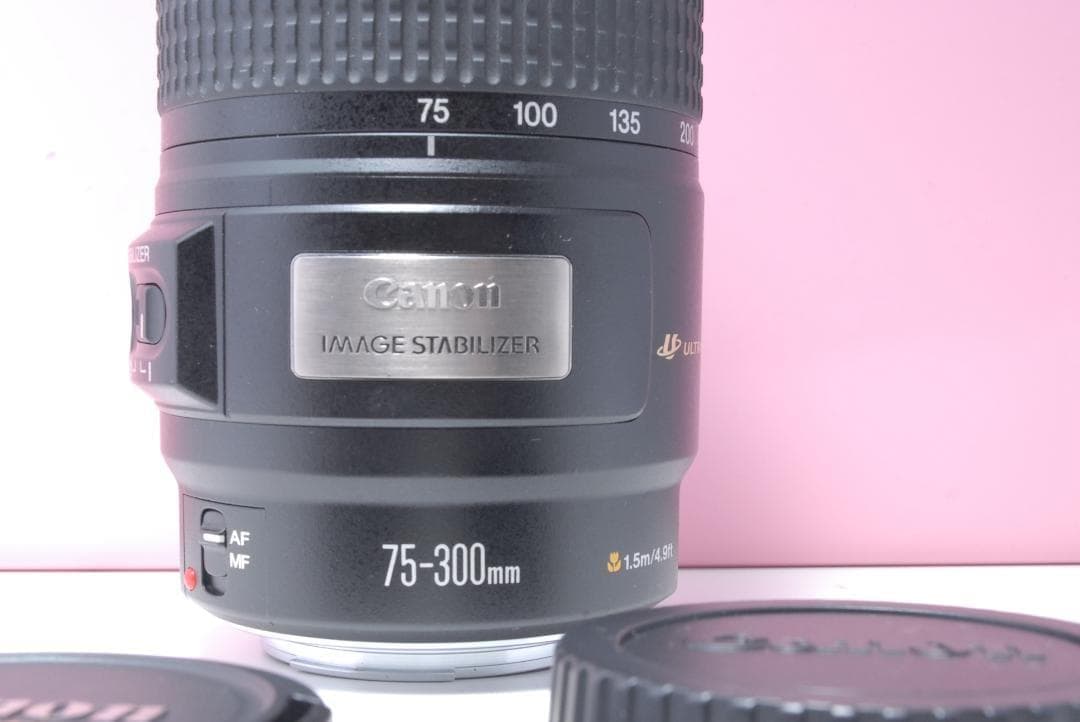 美品　Canon EF 75-300mm 1:4-5.6 IS 望遠レンズ