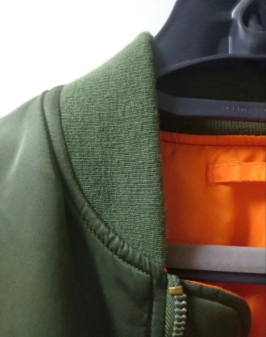 【はる】ALPHA Indastries MA-1フライトジャケッ ト