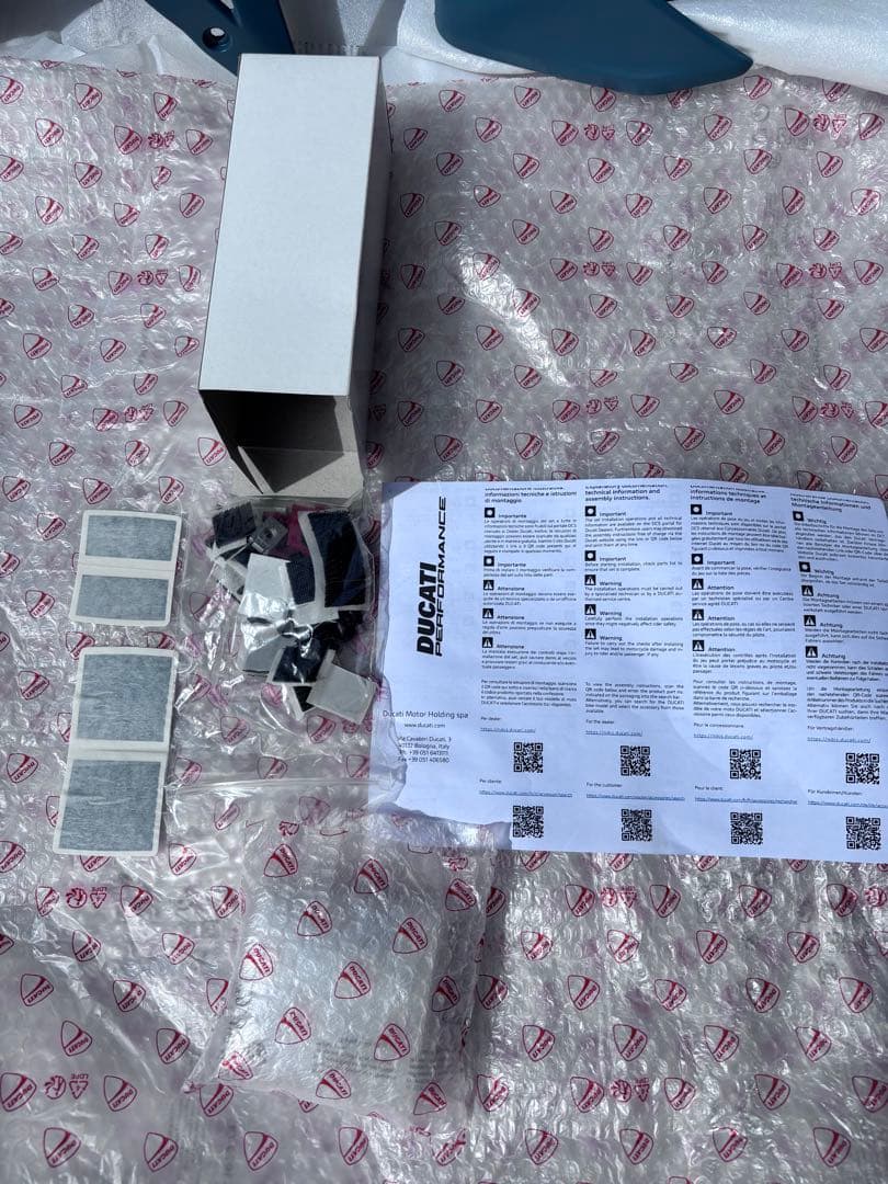 J*N様 DUCATI グレー カウル 4点セット