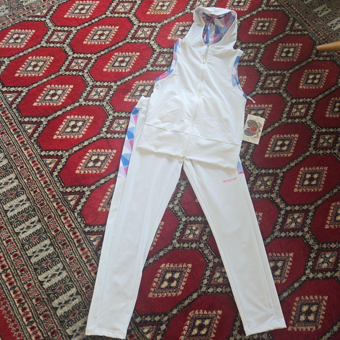 ミカノミカランセ ウェア