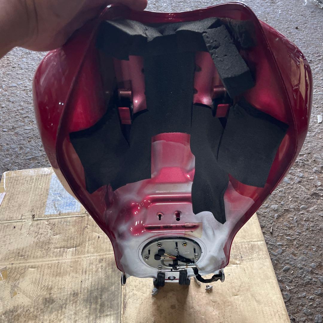 HONDA CB400 NC42 タンク 赤 白 純正　美品　ポンプ　燃料