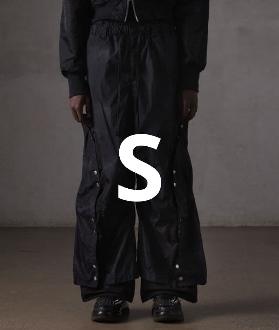 grancy ボタンレイヤードデザインナイロンパンツ