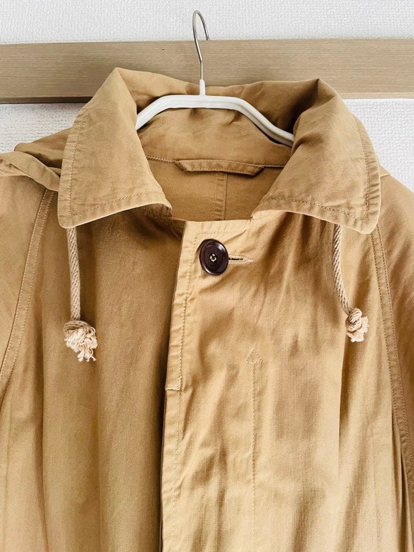 【期間限定値下げ】45R ベージュ フード付きロングコート