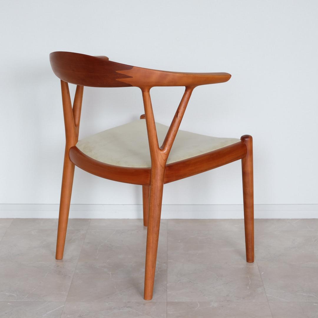 SPS隊長様 【美品｜メンテ済み】Vチェア　家具蔵（KAGURA）　チェリー材①