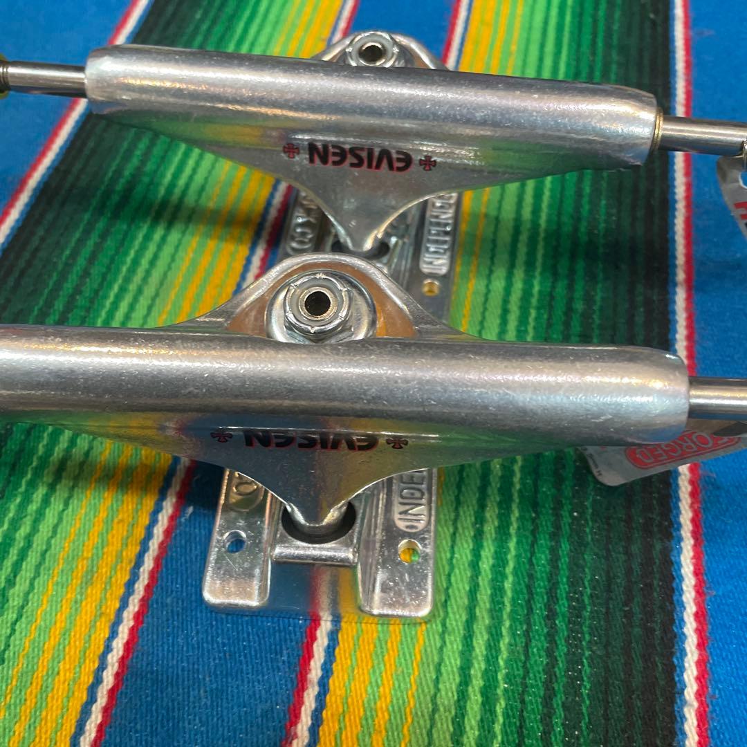 インディーindependent 定価12000円 スケートトラック139