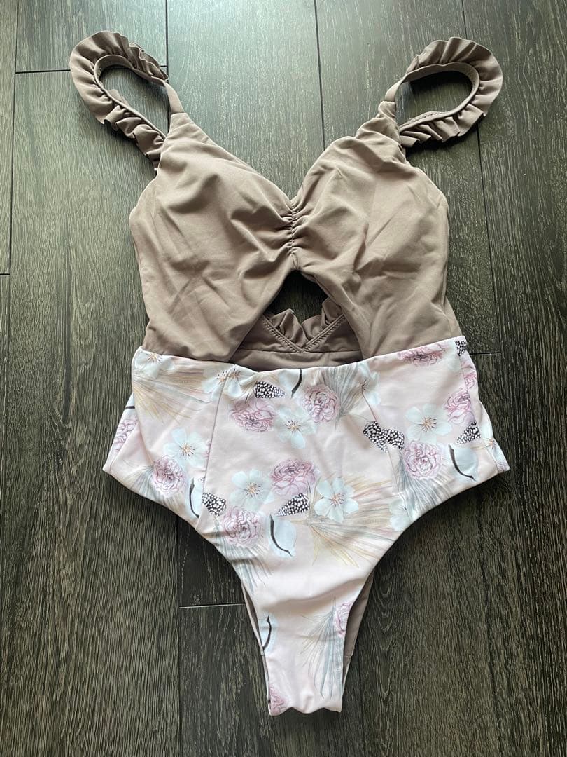 美品✴︎アリシアスタン☺︎ Alexia Stam ワンピース水着S