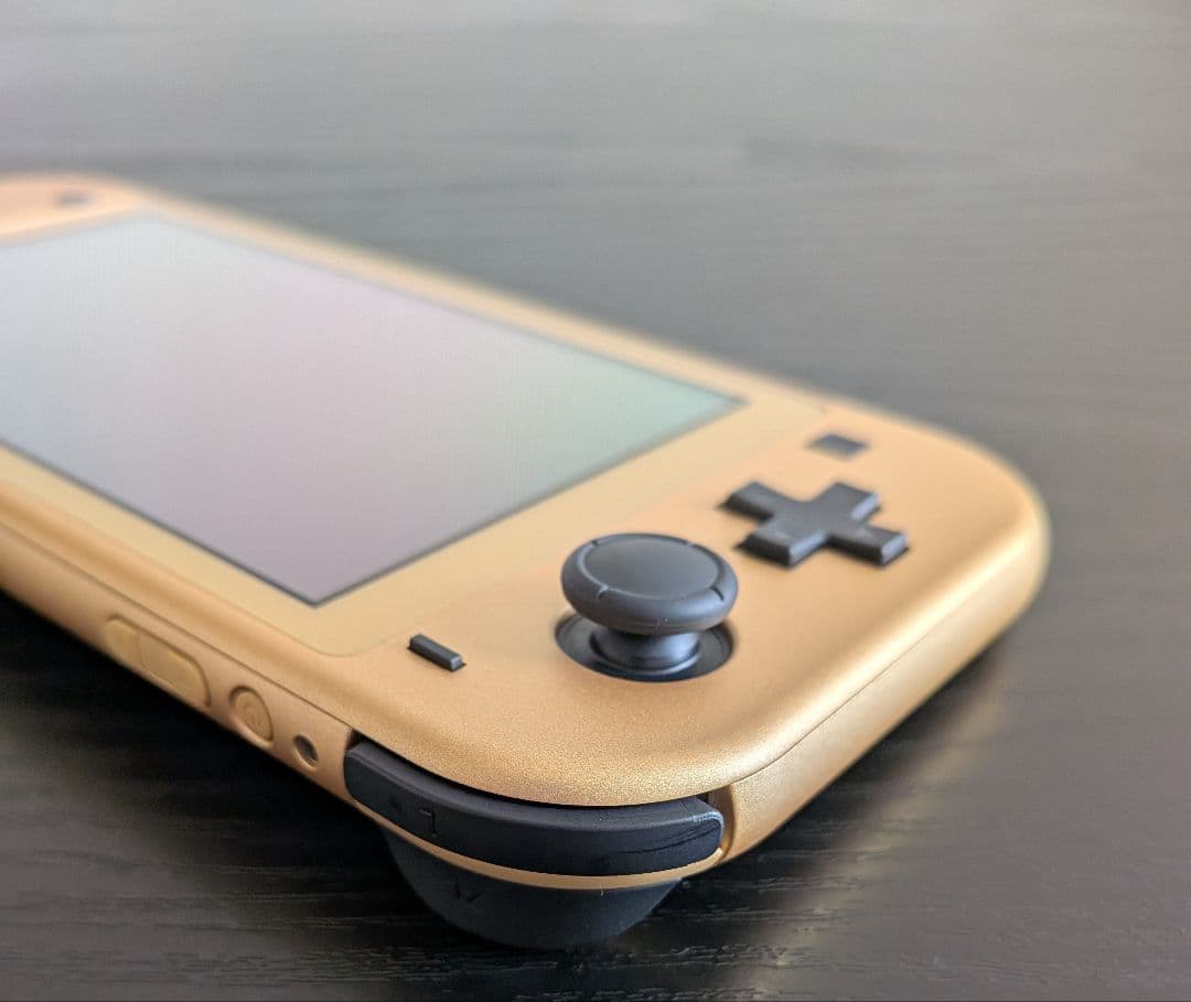 【美品・完品】Nintendo Switch Lite ハイラルエディション