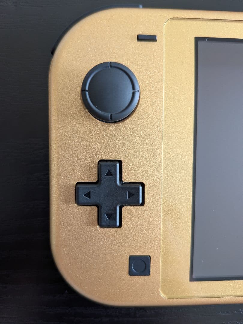 【美品・完品】Nintendo Switch Lite ハイラルエディション
