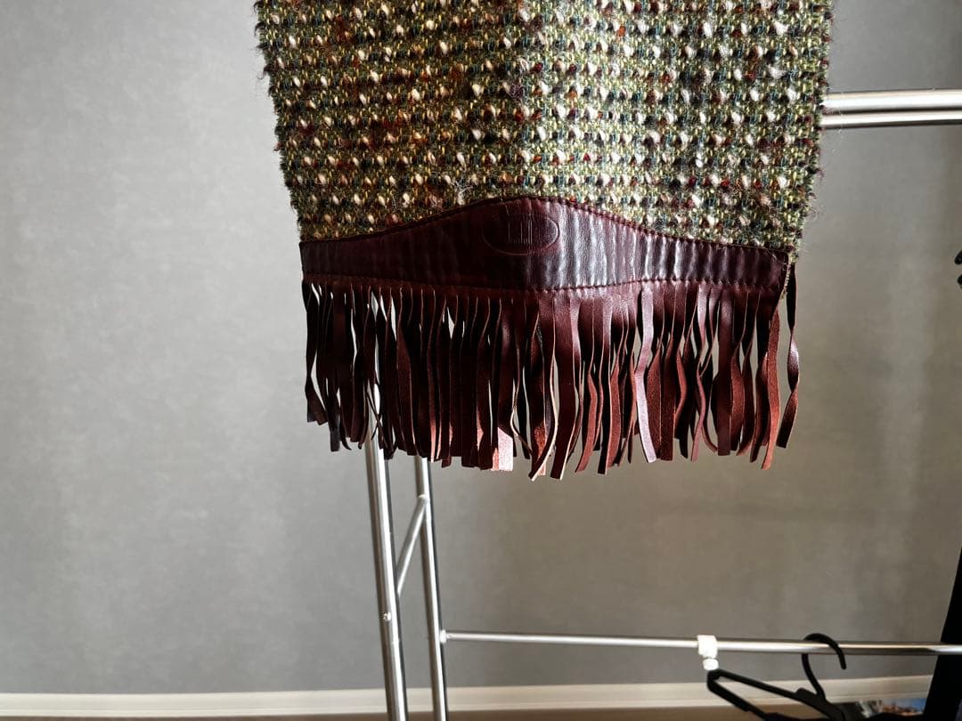 【スコットランド製】ウールレザーフリンジストール