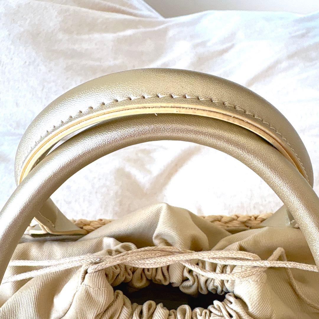 【お値下げ中】匿名配送　アンテプリマ　チェストワイヤートート　シャンパンゴールド