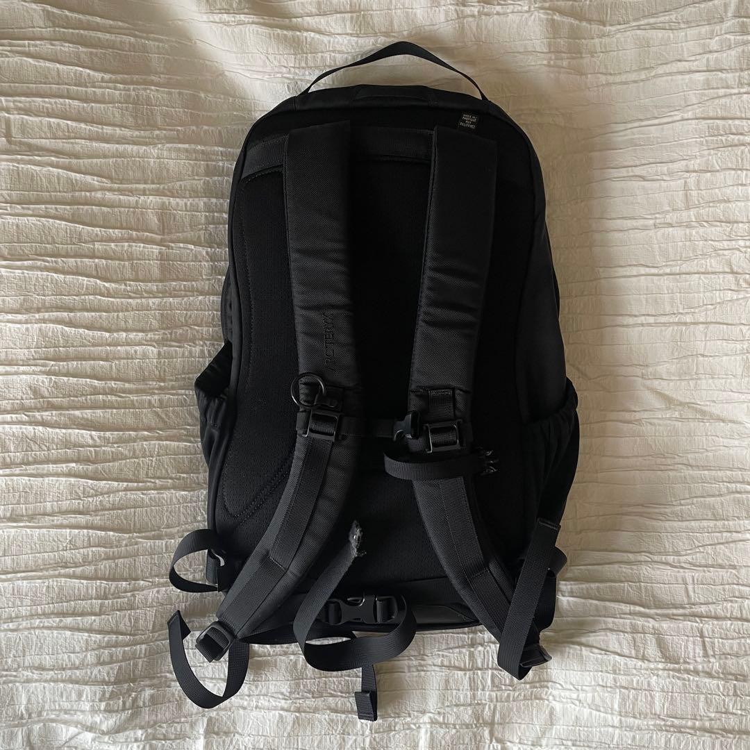 美品 アークテリクス マンティス26 バックパック