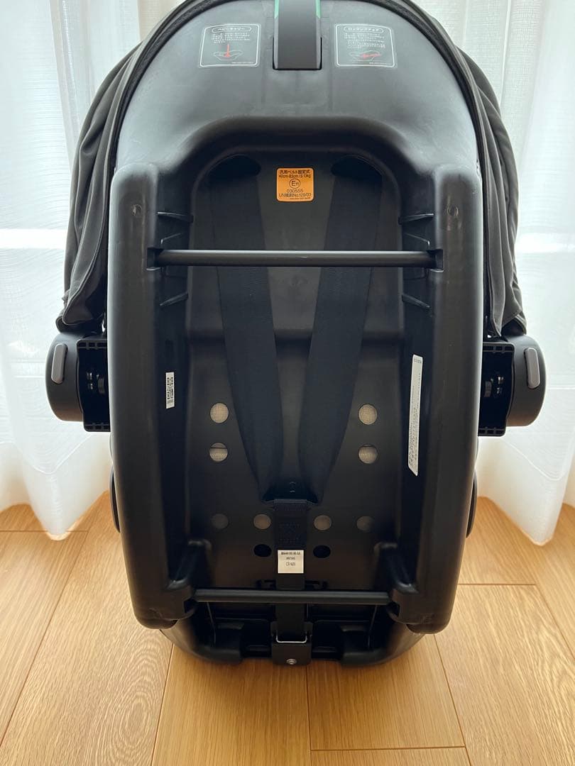 【美品】アップリカ チャイルドシート エアキャリー AB グレー