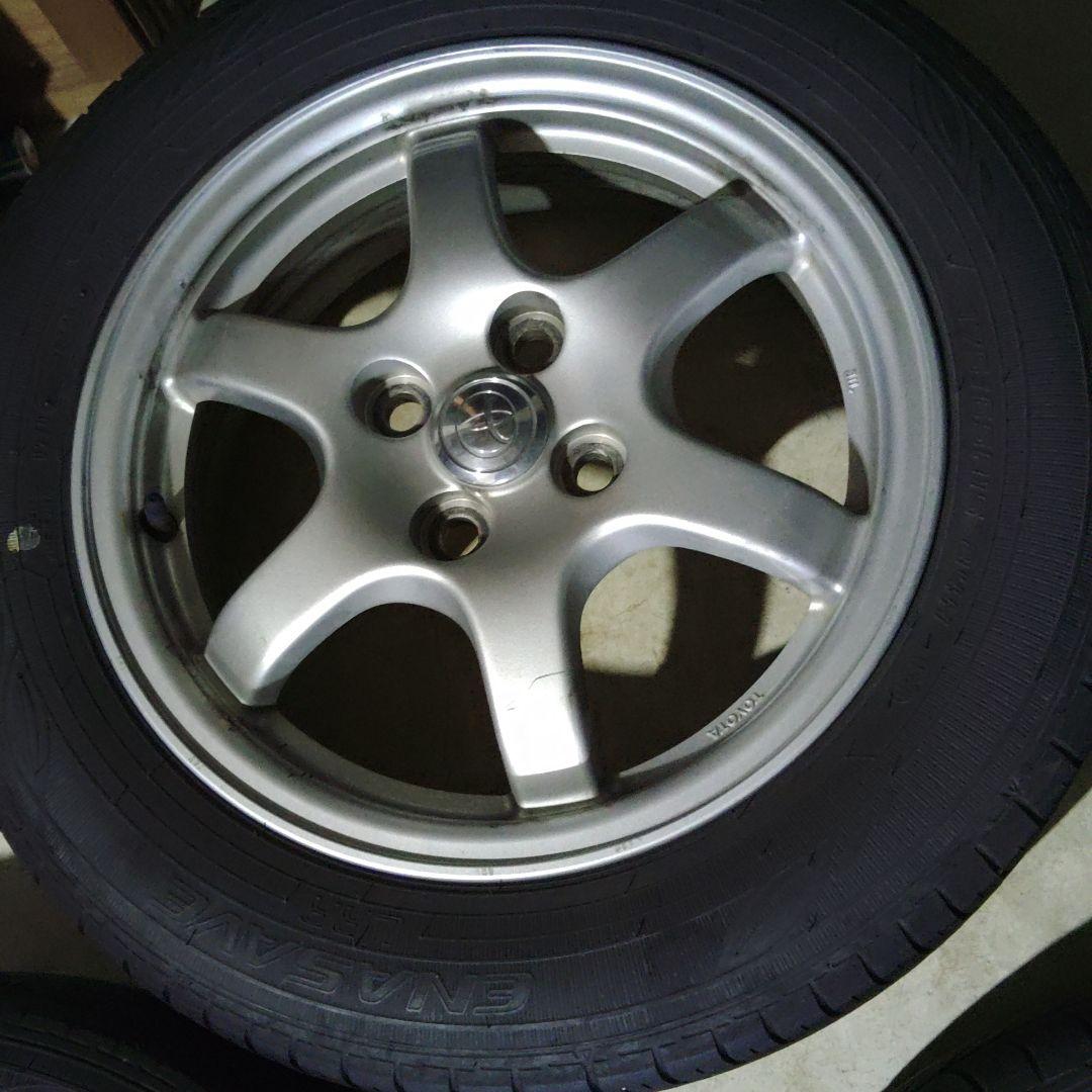 k*z様 10プリウス純正ホイール　軽量15インチ 本スポークホイール