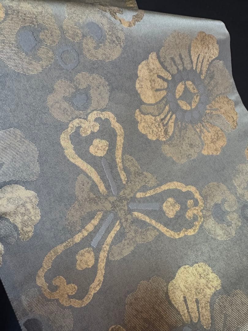 【極美品】伝統工芸士「内田弘基氏作」経糸4600本織「牡丹文様」オリーブ色