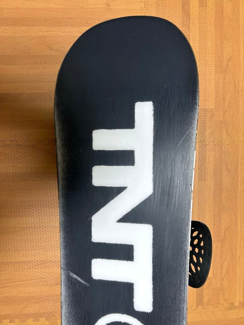 【3点セット】 FNTC TNT R 150cm(ボード/ビンディング/ブーツ)