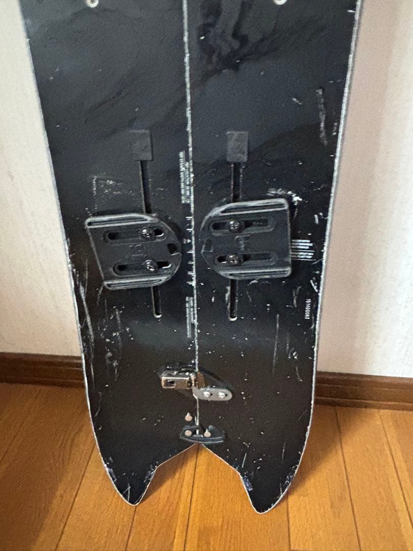 スノーボード Burton Family Tree Pow Wrench Split 154