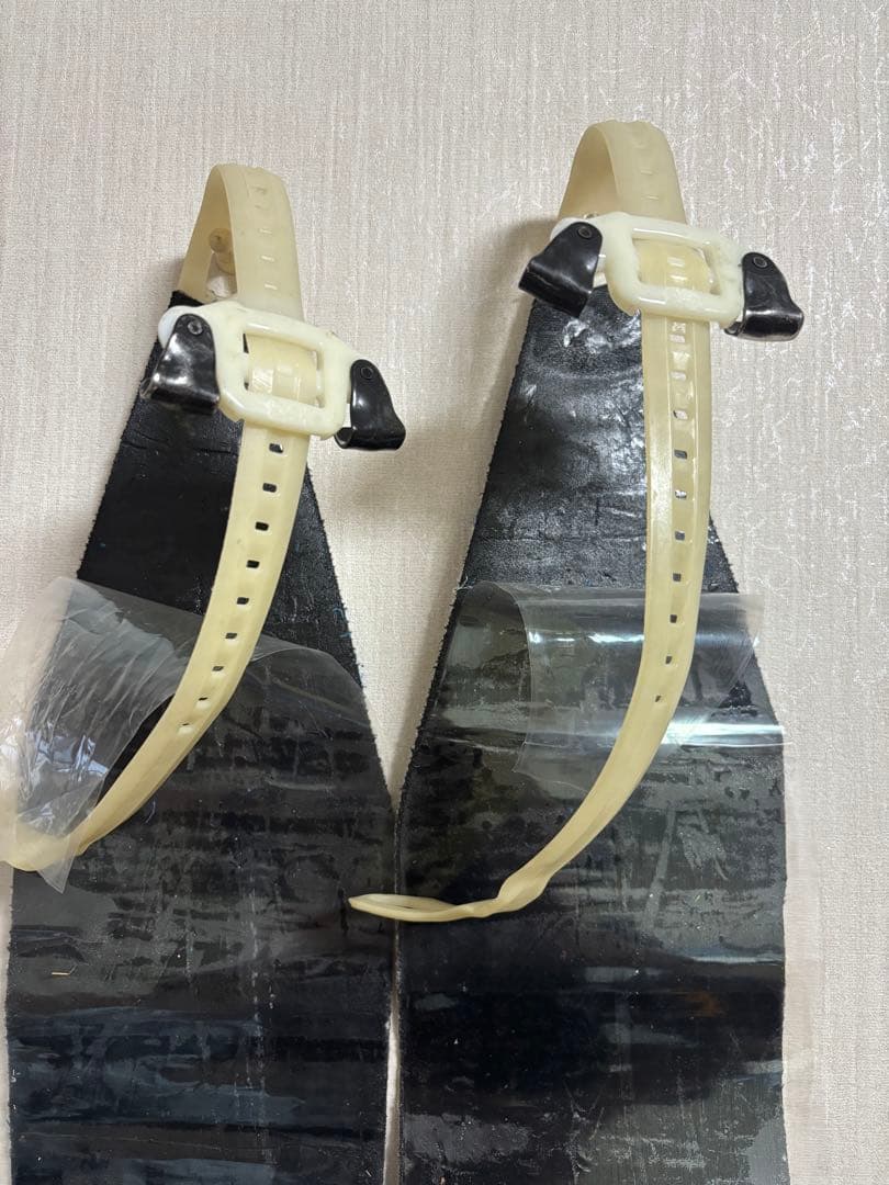 スノーボード Burton Family Tree Pow Wrench Split 154