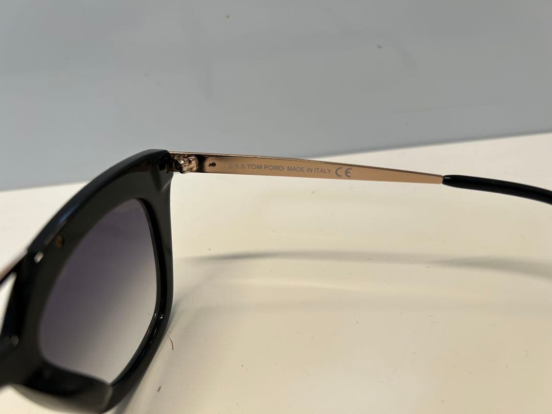 T*i様 【TOM FORD】Anna-02 TF575 01B トムフォードサ