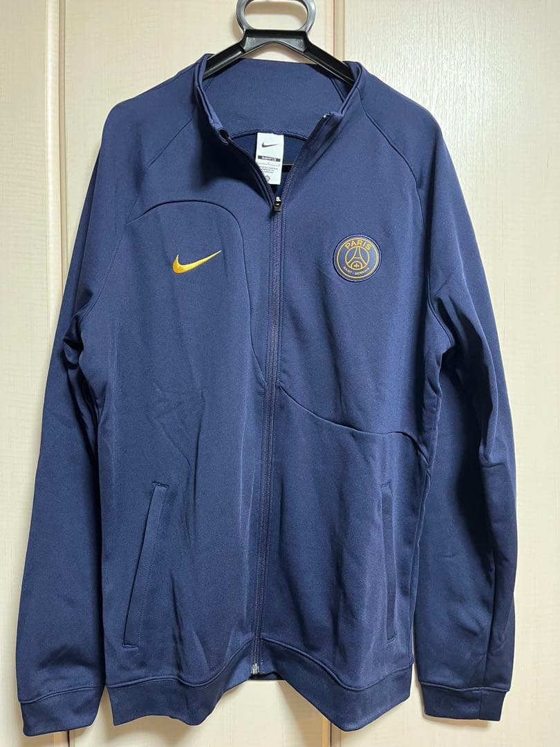 【新品】パリサンジェルマン 23/24 アカデミープロ アンセム ジャケットＬ