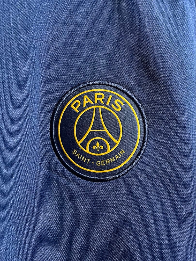 【新品】パリサンジェルマン 23/24 アカデミープロ アンセム ジャケットＬ