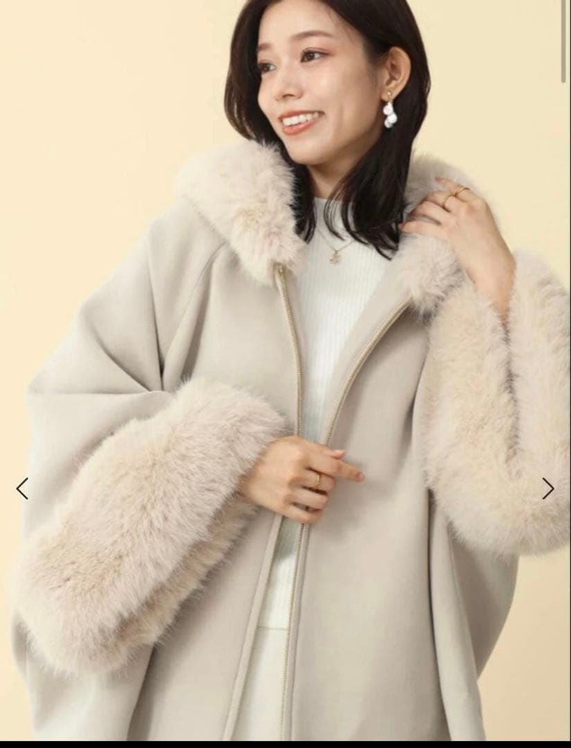 FENNEL ヤマダヤ　ファーポンチョ