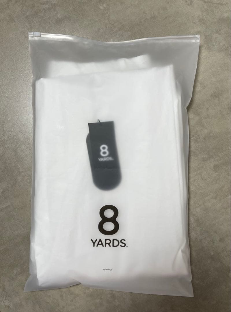 8 YARDS. ゴルフパンツ 白(サイズＬ)新品未使用 完売品