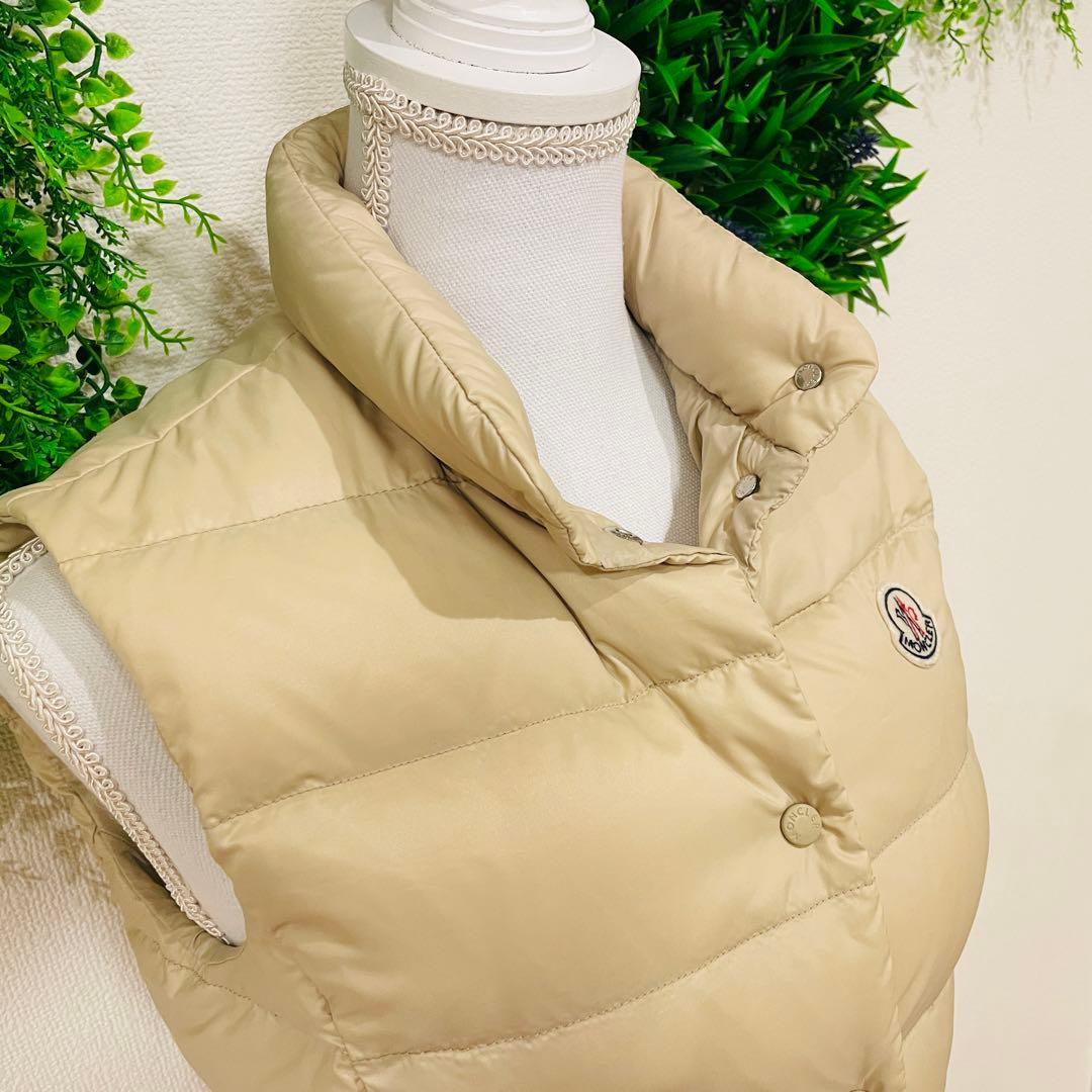 ⭐️モンクレール ダウンベスト 胸元ロゴワッペン インナーダウン