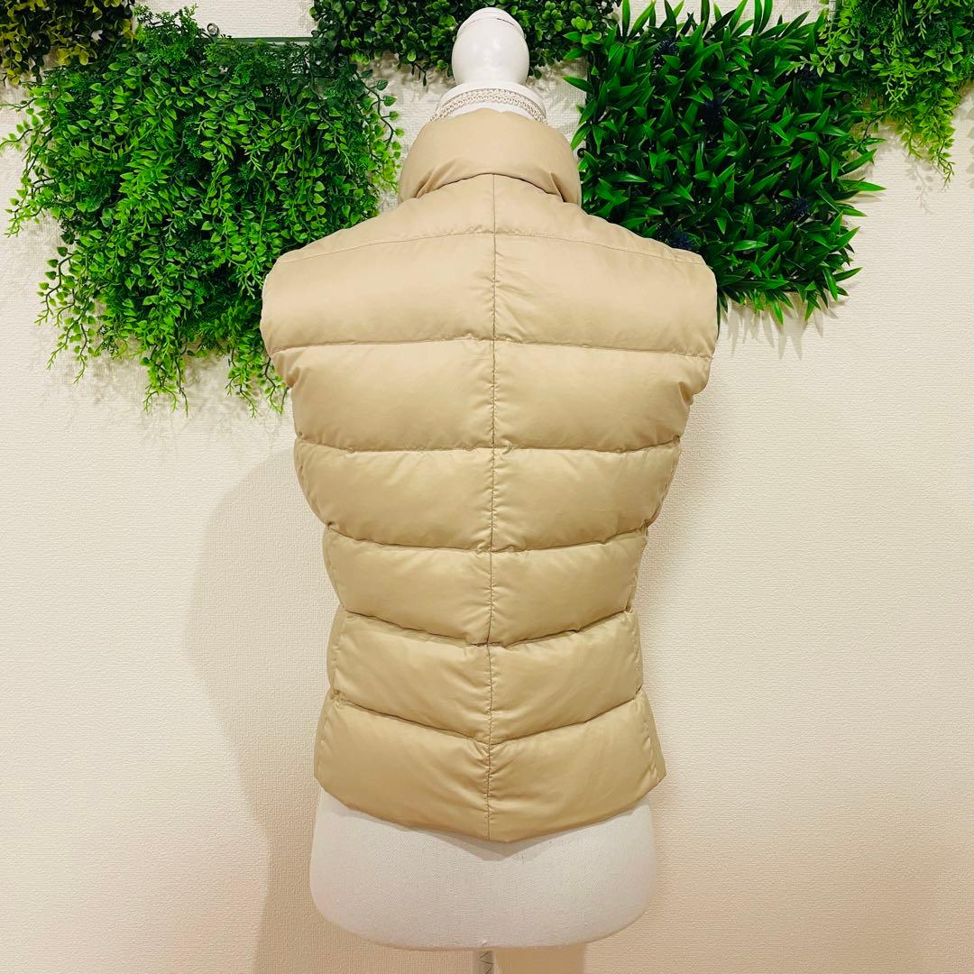 ⭐️モンクレール ダウンベスト 胸元ロゴワッペン インナーダウン