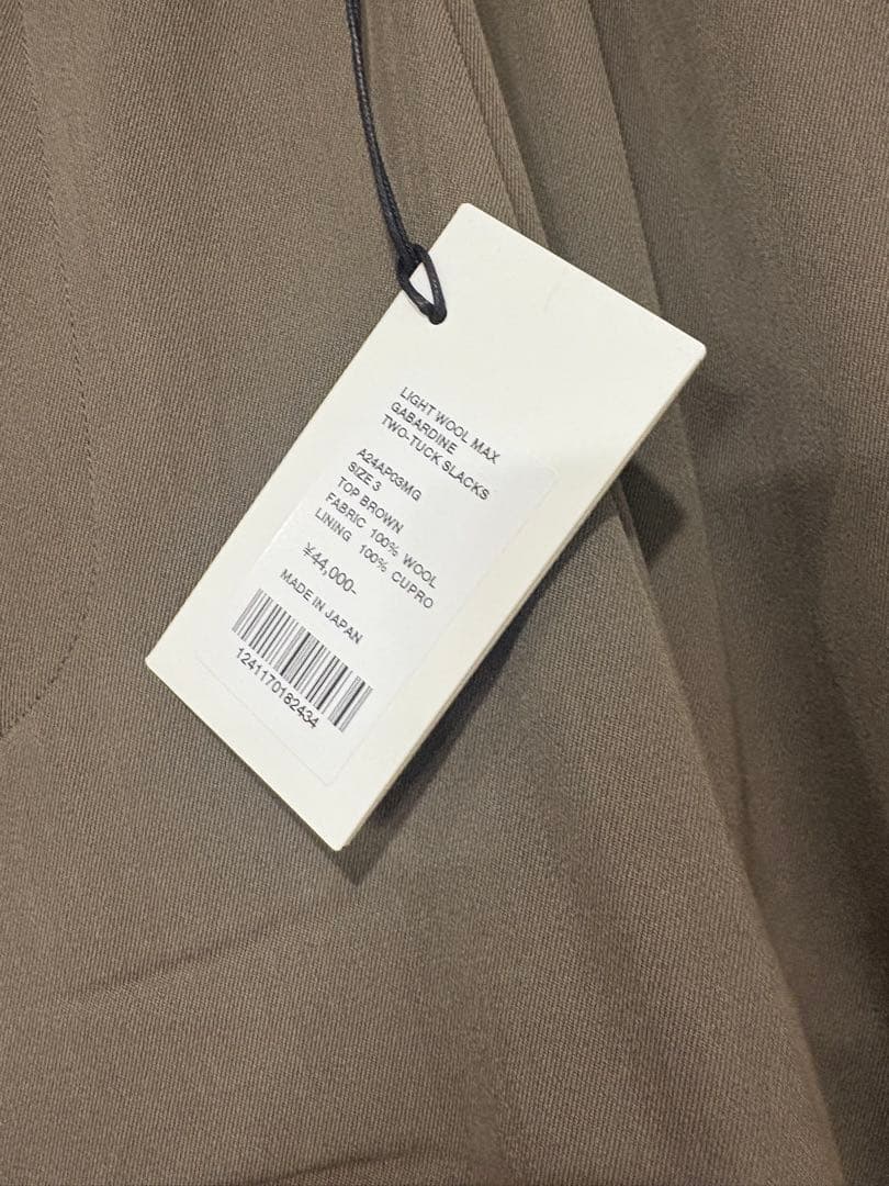 m*a様 LIGHT WOOL MAX GABARDINE TWO-TUCK S