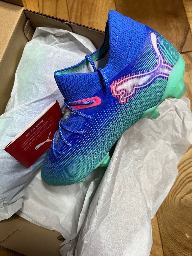 新品　大特価　プーマ　フューチャー 7 アルティメット FG AG 25cm B