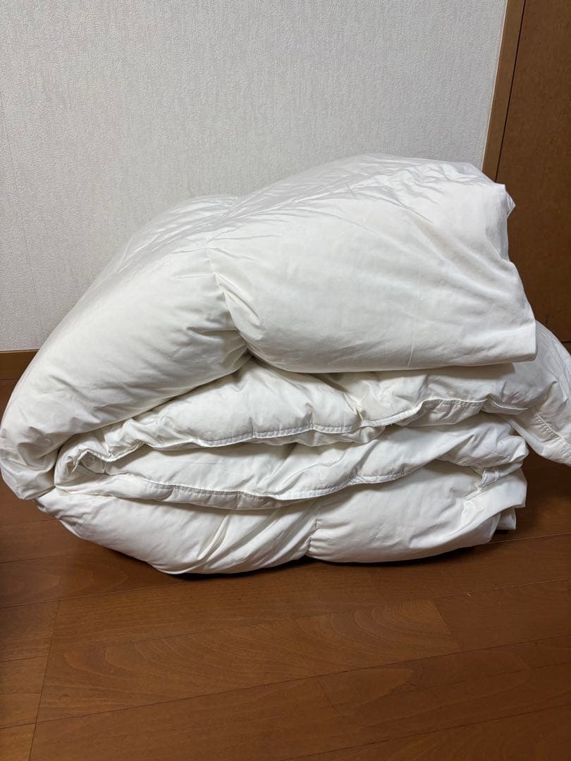 美品！ダウン85%羽毛掛け布団　シングルサイズ
