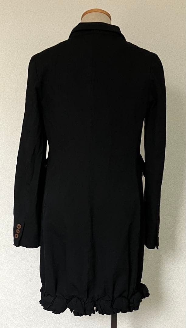 コムデギャルソンコムデギャルソンフリル付きブラックチェスターコート