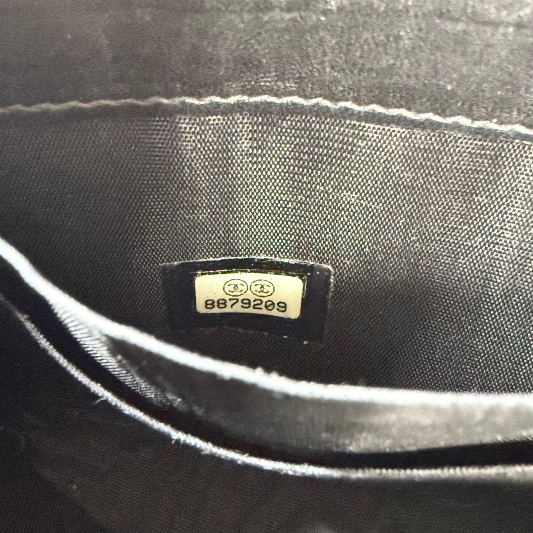CHANEL シャネル ココマーク キャビアスキン 長財布 極美品8879209
