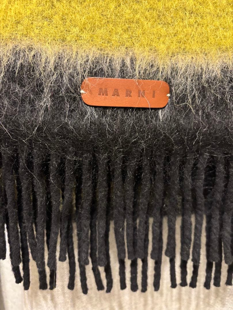 MARNI レザーパッチマフラー