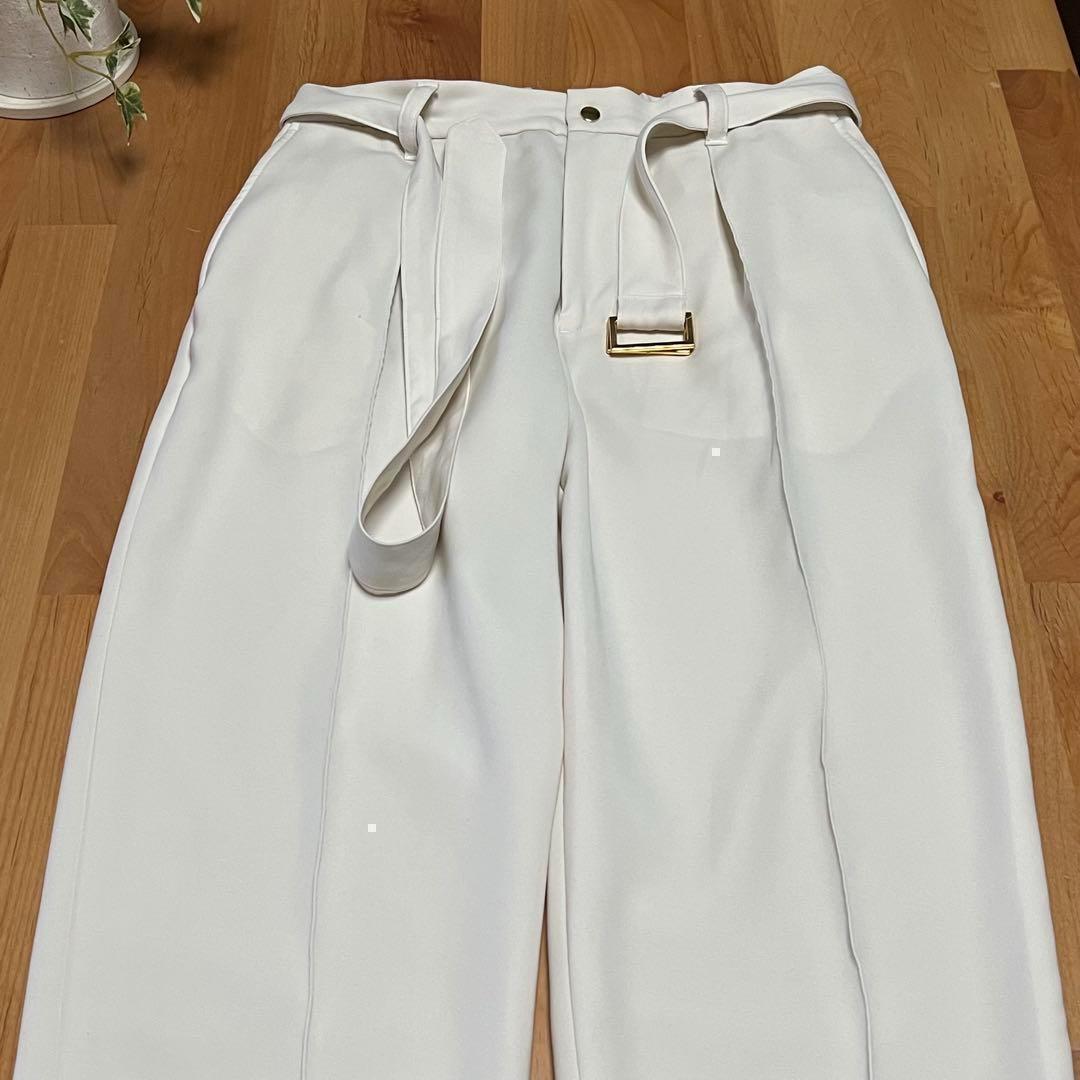 【美品】CULLNIトレンドデザイン　前ファスナー メンズ スーツ　オフホワイト