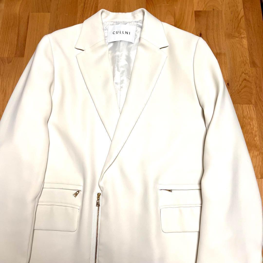 【美品】CULLNIトレンドデザイン　前ファスナー メンズ スーツ　オフホワイト