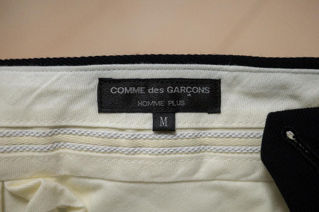 【25AW/美品】コムデギャルソンオムプリュス ウールギャバ ショートパンツ M