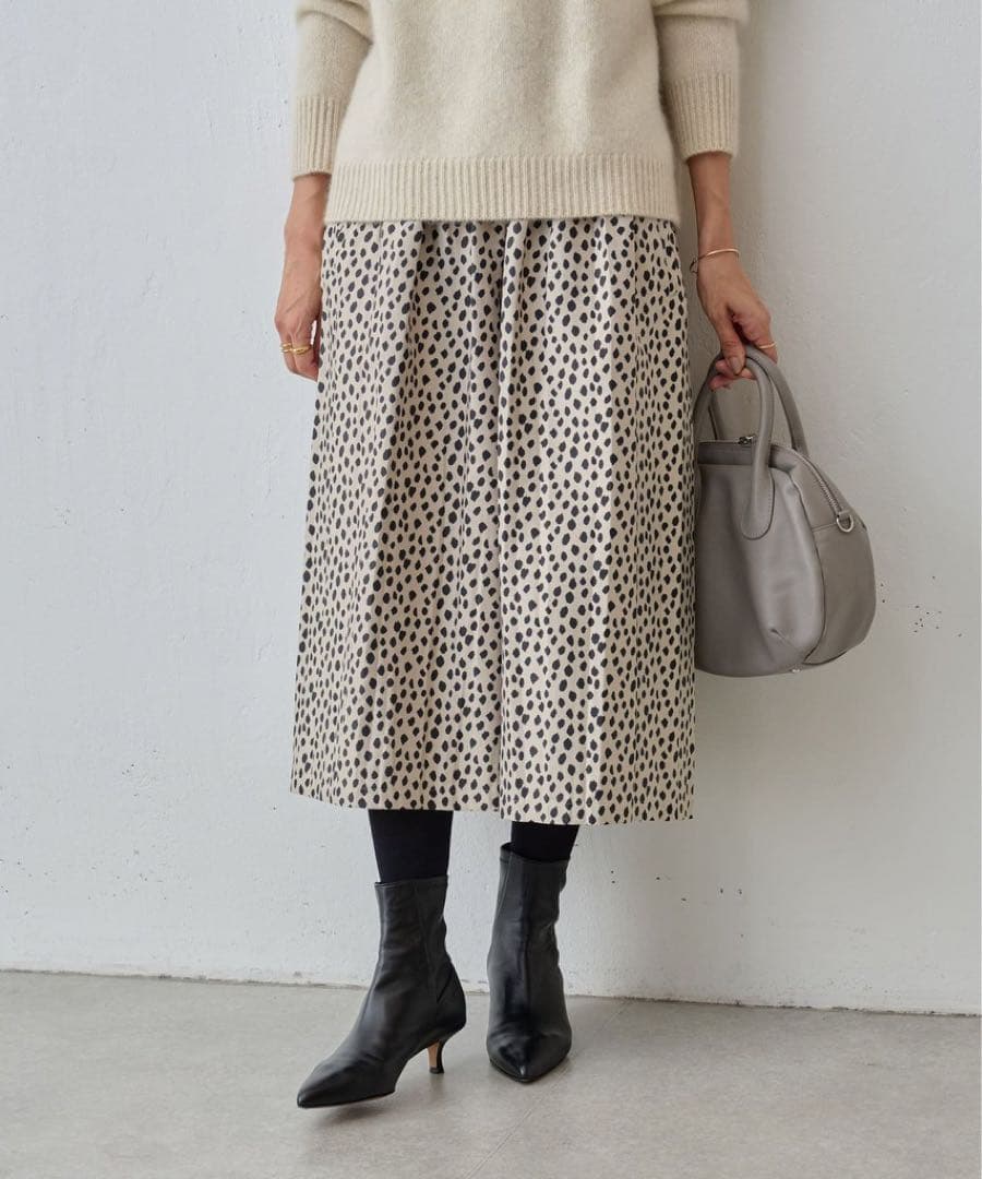 極美品✨ビアズリー 2023AW レオパードジャガードキュロットパンツ