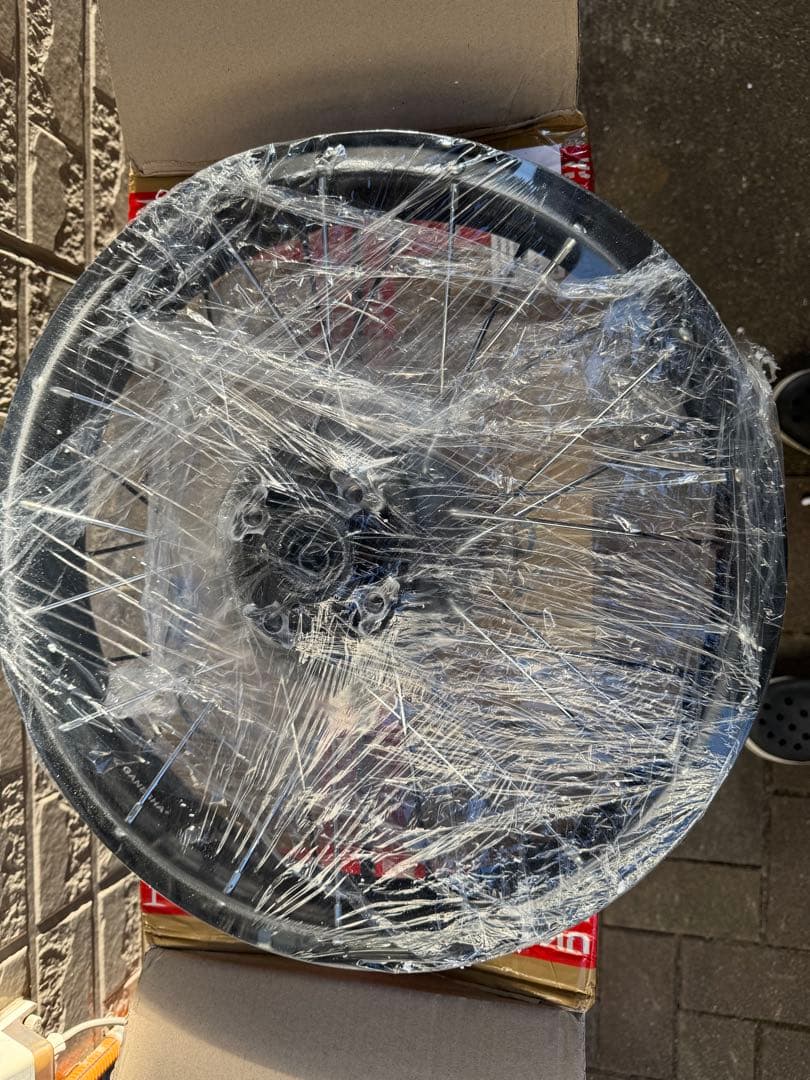 CT125 チューブレスホイール　GANESHA