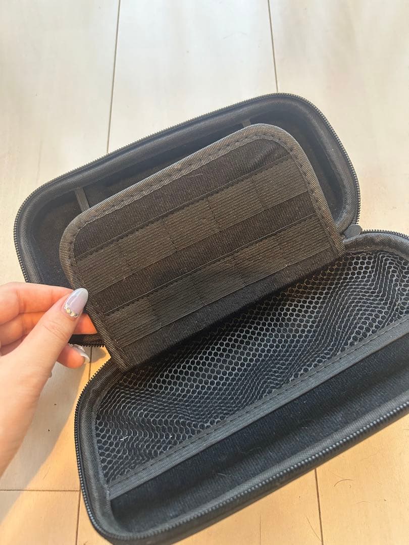 Nintendo Switch Lite 本体 + キャリングケース