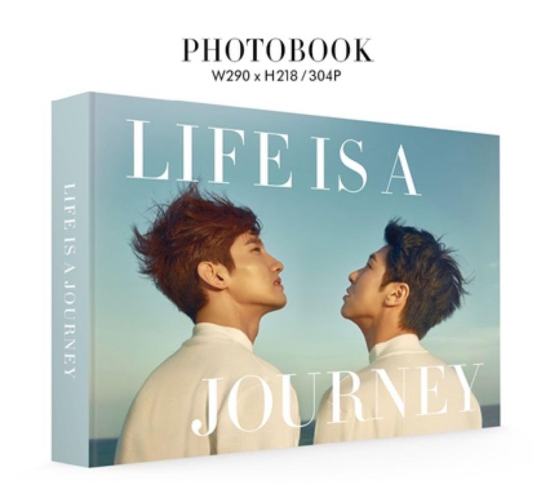 東方神起15th写真集TVXQ! LIFE IS A JOURNEY