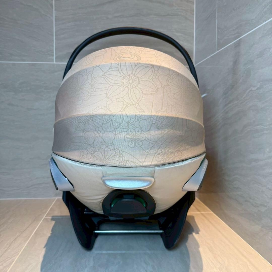 サイベックス CLOUDZ2 i-Size base Tシンプリーフラワーズ