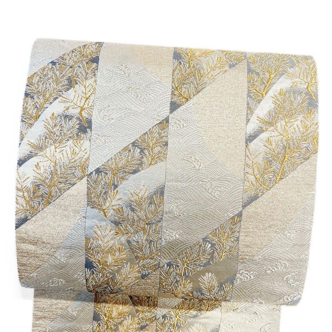 袋帯　献上松葉紋　縦縞　波模様　松葉　金糸　着物　123b p ms