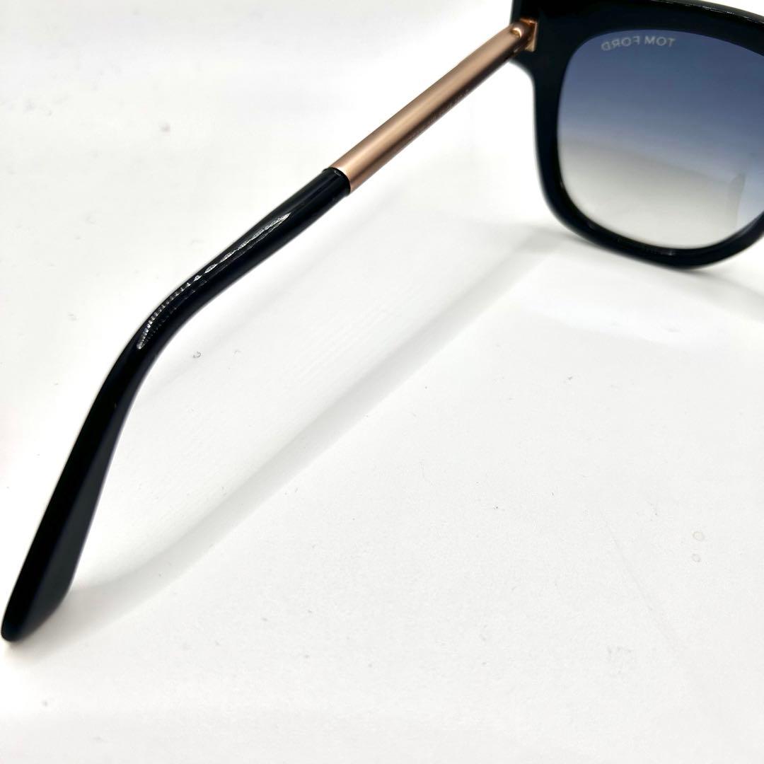 芸能人着用モデル　トムフォード　サングラス　TF436 53 18 ケース付き